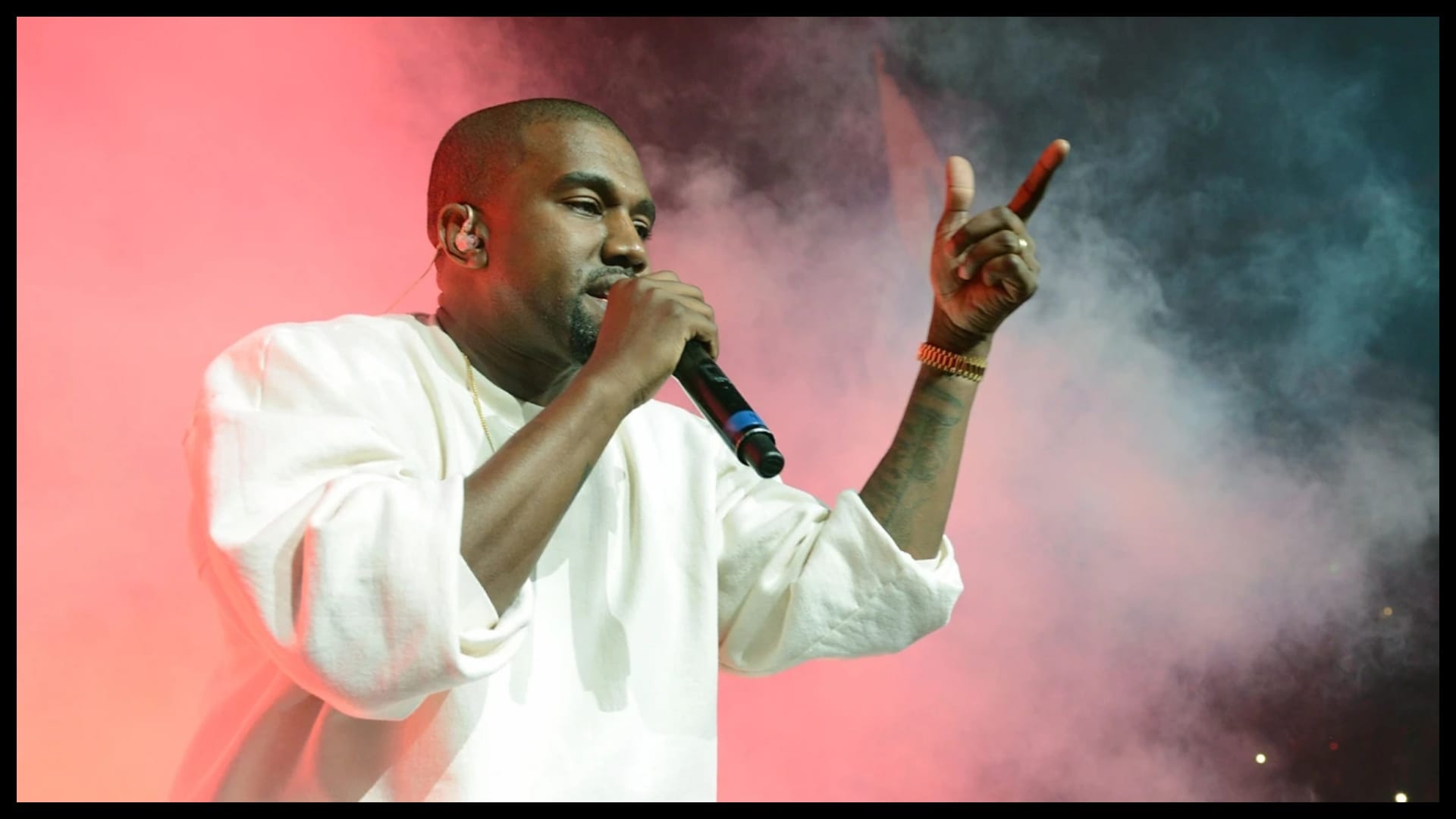 Kanye West Controversies is no longer a bilionaire after adidas breaks all ties with kim kardashian ex husband