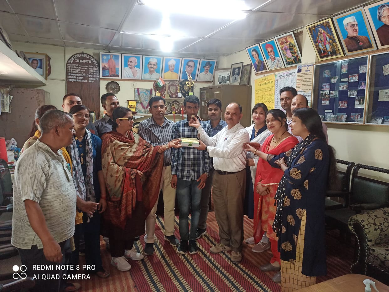 Shubham got honour.