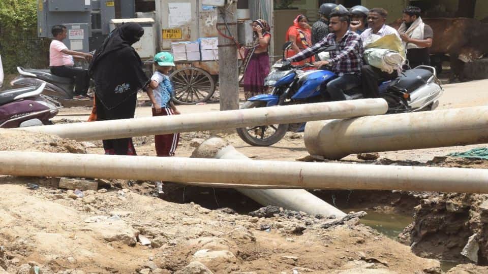 police got the pit filled on road after six year old boy death in agra