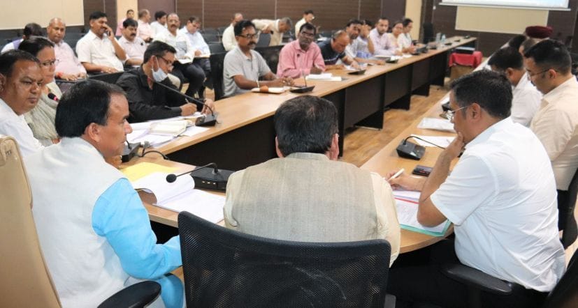 Now the cooperative department will not buy wheat and paddy from farmers