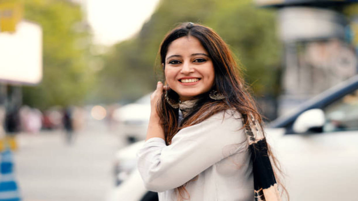 Samudrik Shastra lucky signs on female body in hindi