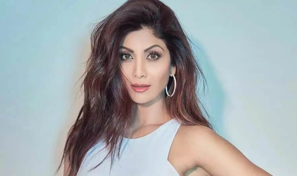Nikamma actress Shilpa shetty gave herself the best birthday gift, see inside pictures of her new vanity van