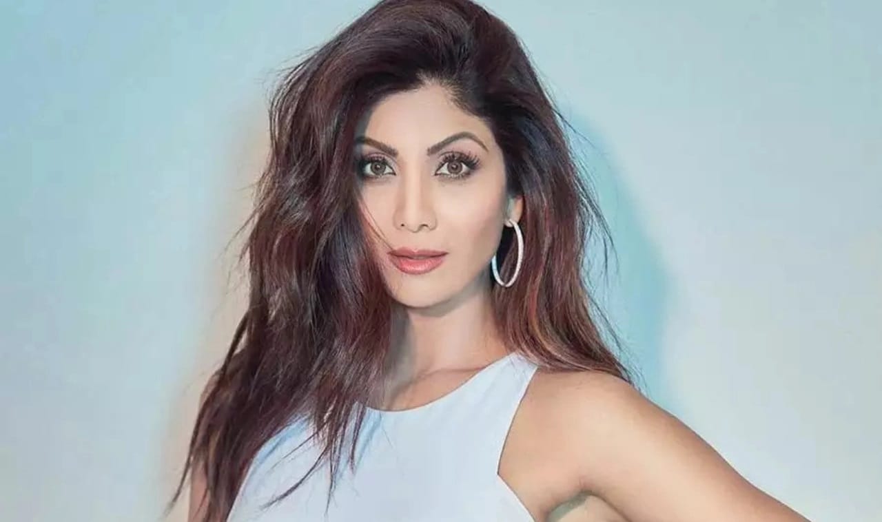Bollywood Celebrities Who Got Robbed Ajay Devgn Kajol Sonam Kapoor Sushmita Sen Shilpa Shetty News in Hindi