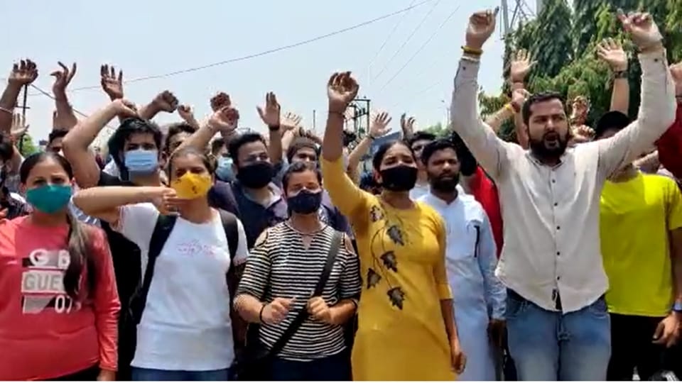 Jammu Kashmir Police SI exam scam fraud alleged candidates protest outside jammu press club