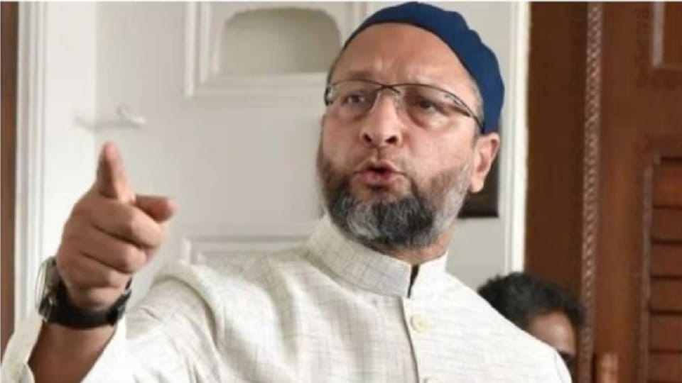 AIMIM chief Asaduddin Owaisi Over Agnipath Scheme Both BJP JMM govts responsible for Ranchi violence Latest New Update