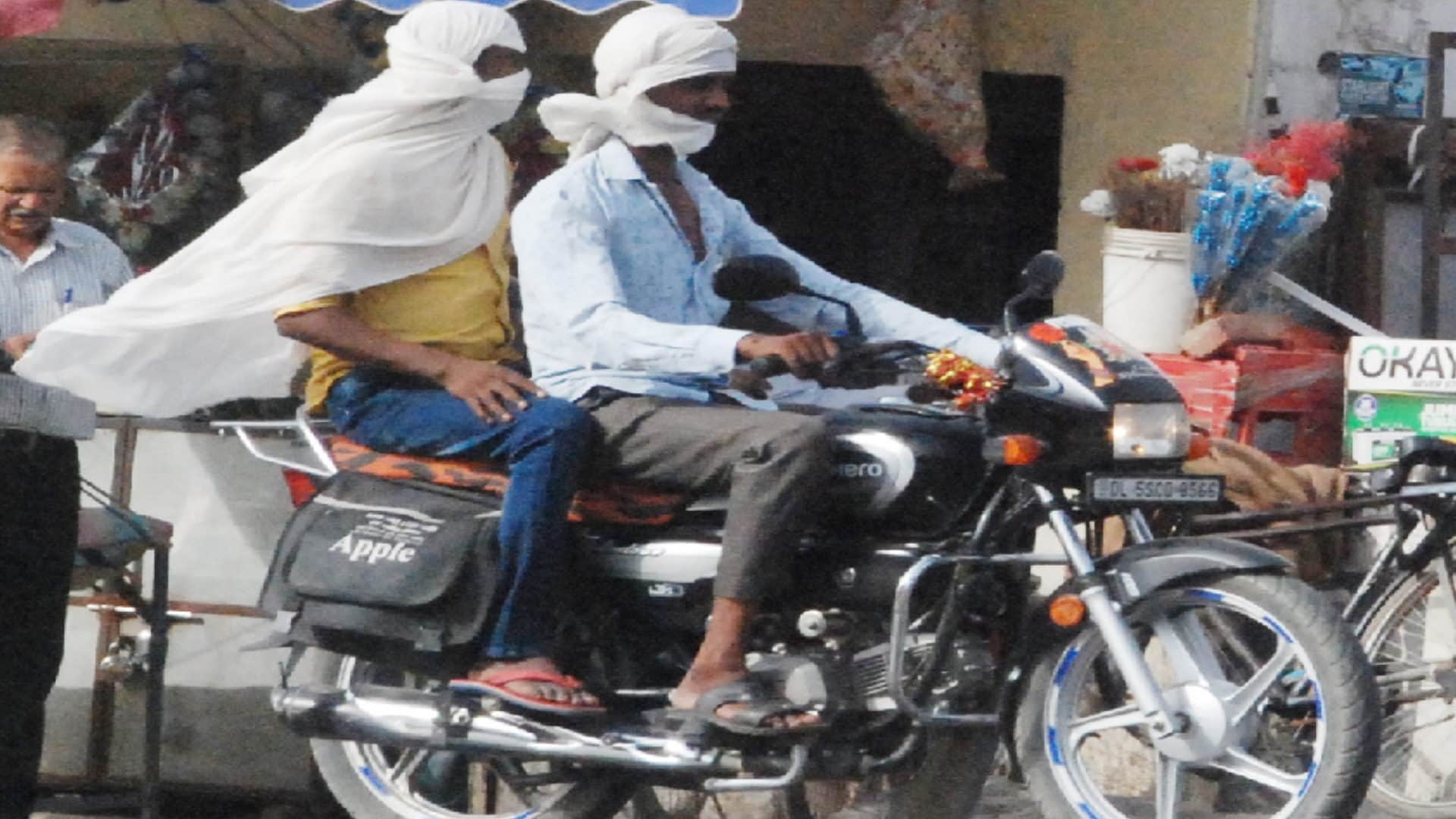 no relief from heat for next three days know when monsoon arrive in delhi