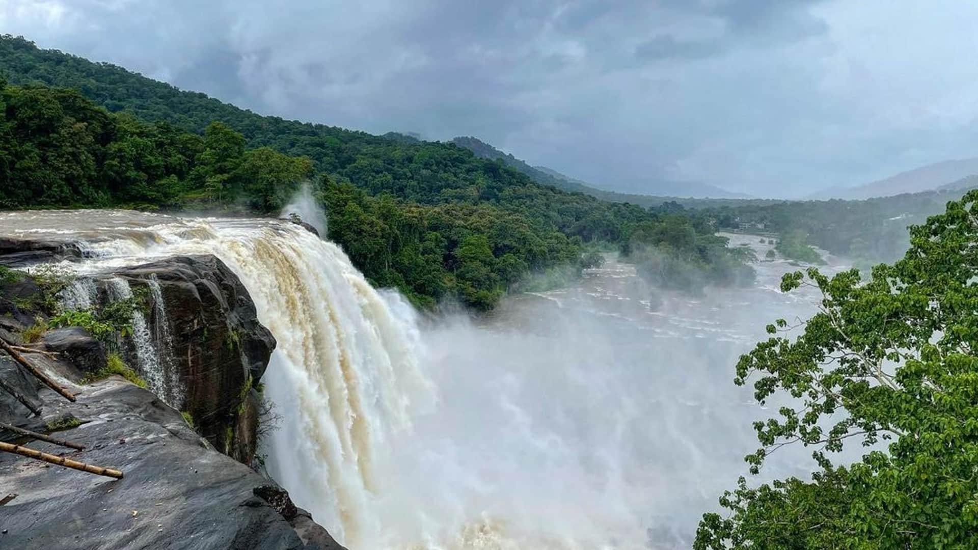 Visit Handawada Waterfalls Bahubali Movie Waterfall Location to See Closely News in Hindi