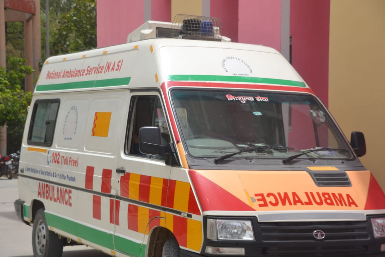 Kanpur Dehat : Fear of fraud in ambulance service, Divisional Additional Director sent letter for verification