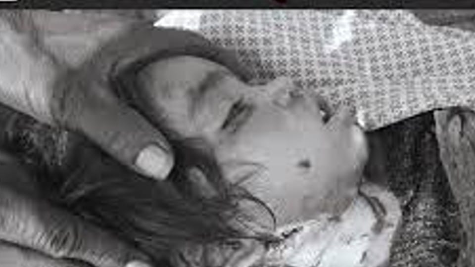 Indore News: Leopard took the girl sleeping near her mother in her mouth, died due to toothache