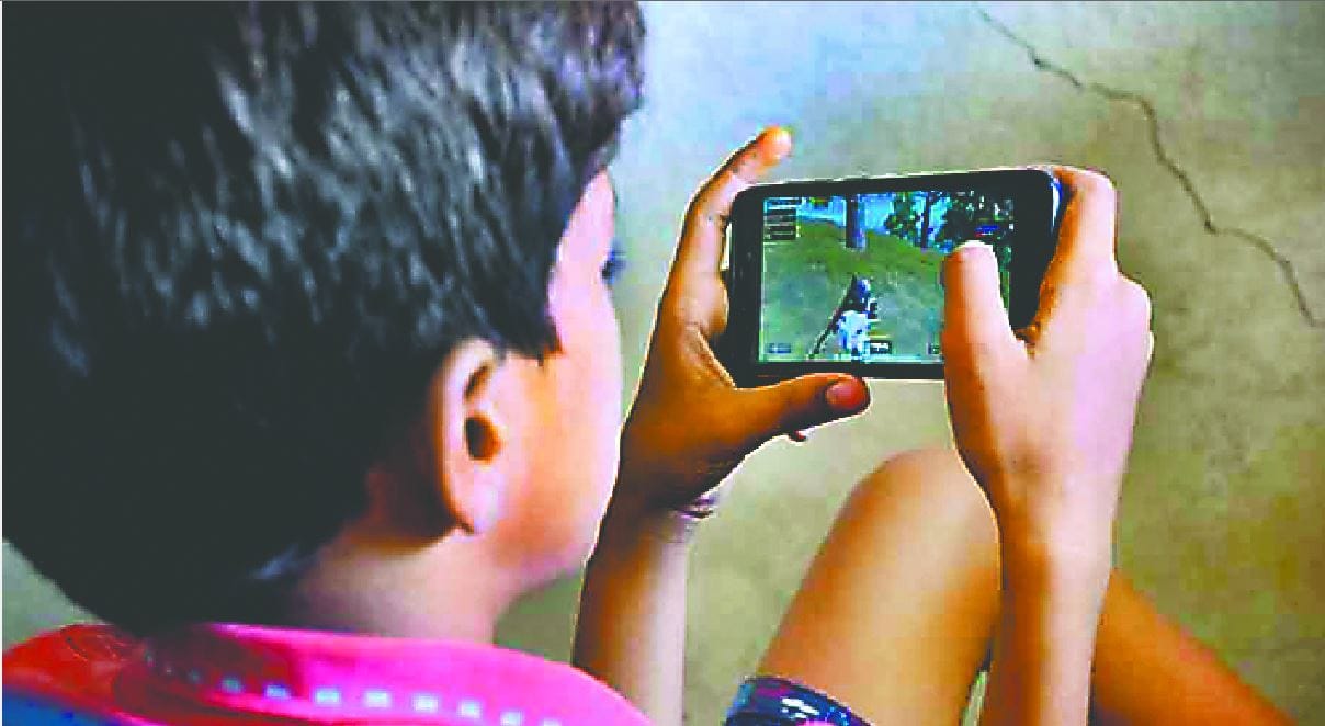 Internet addiction in town village de addiction center in every district