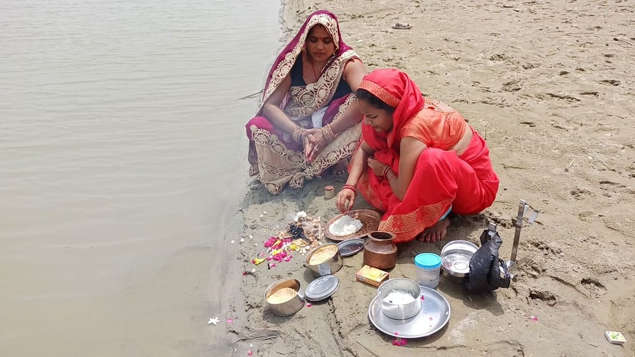 Fair held on river banks and ponds on Ganga Dussehra