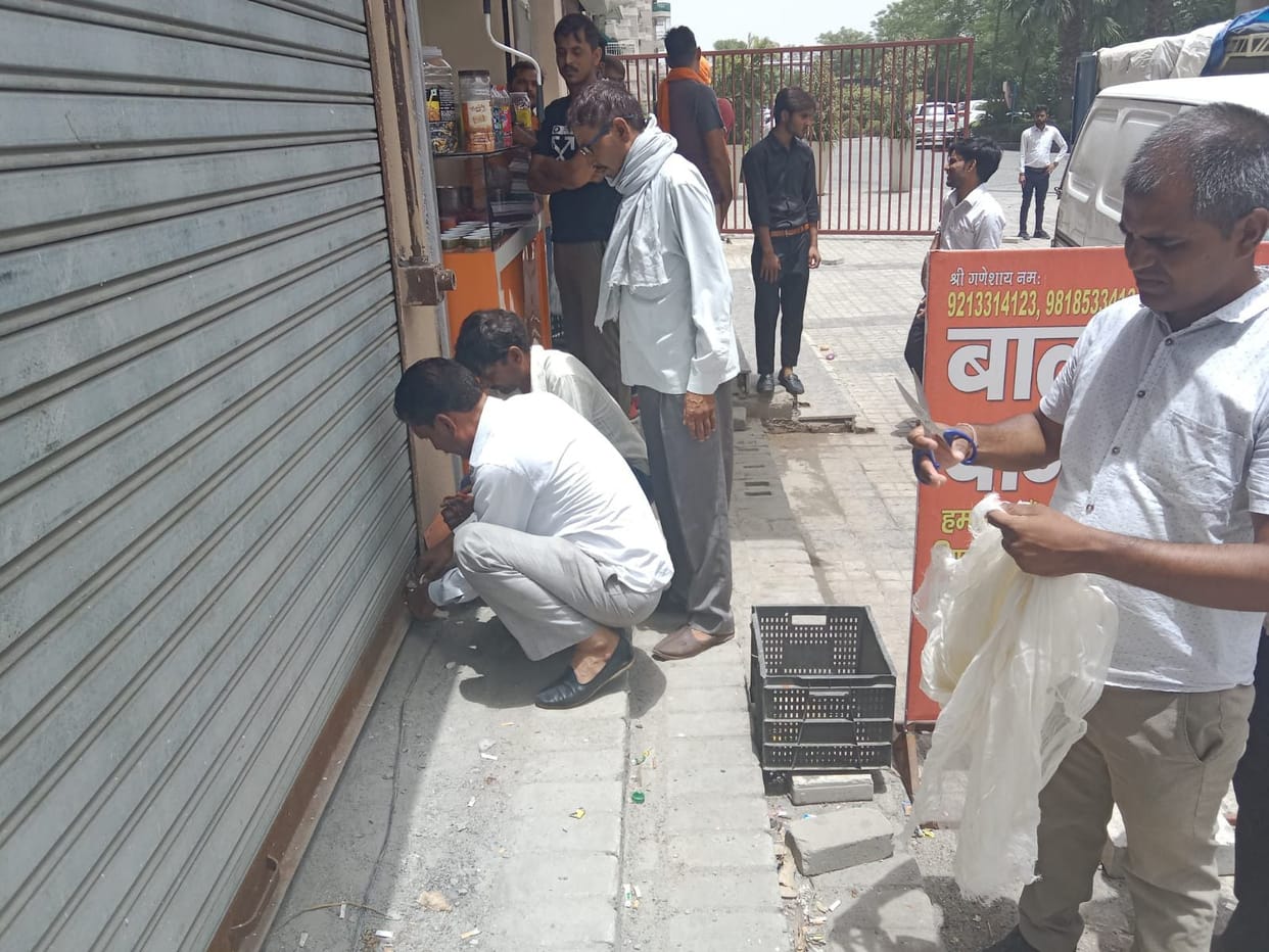 Gym, shops and flats sealed in Ajnara Society