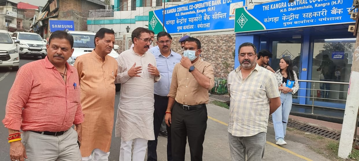 BJP leaders inspected the road for PM's roadshow