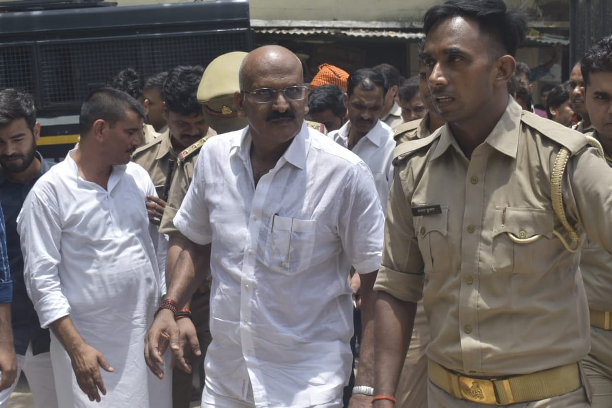 Mafia Tribhuvan Singh appeared in ghazipur court in case of attack on Mukhtar Ansari