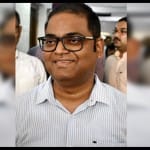 गोरखपुर डीएम कृष्णा करुणेश।