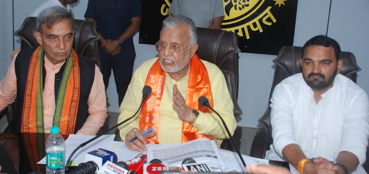 Those who commit crimes in Kashmir are getting answers in their language: Suresh Khanna