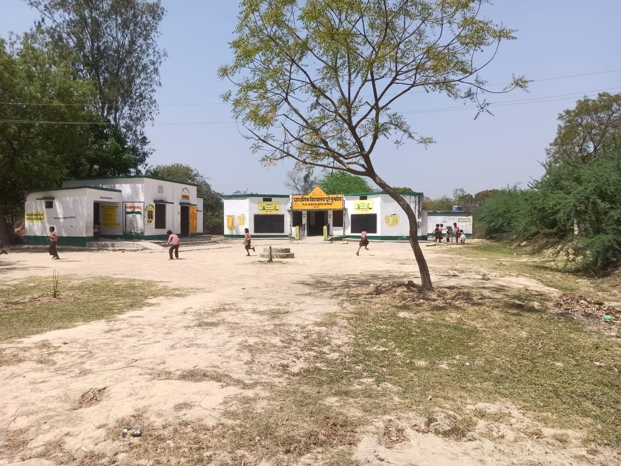 parishadiy school