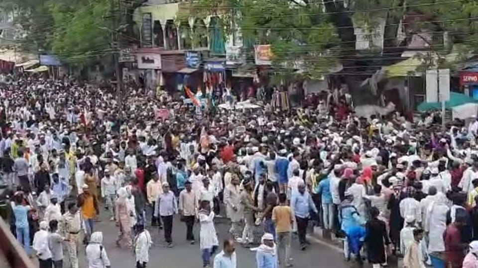 Madhya Pradesh: Muslims got angry in Chhindwara, shouted slogans against Nupur Sharma on the streets, demanding strict action