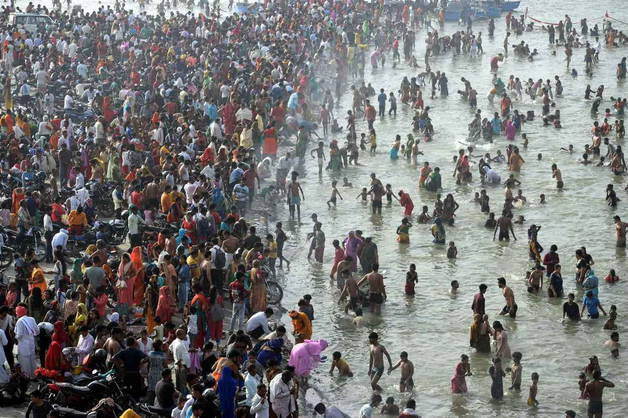 ganga dashahara, holi dip