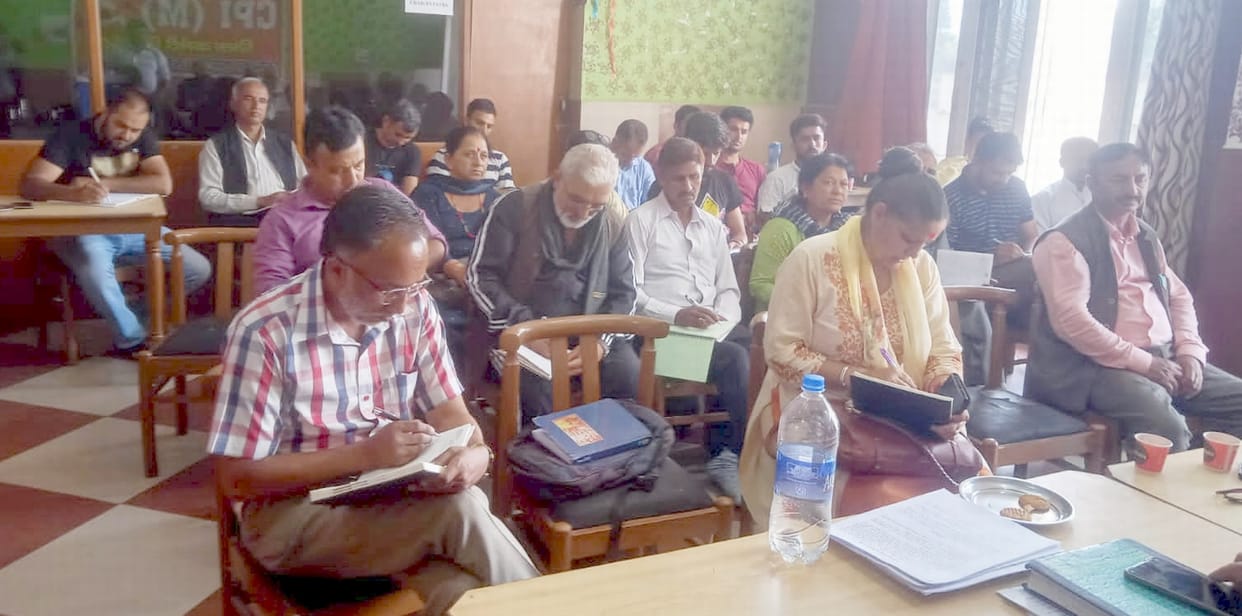 in nahan sirmaur cpim organised  meeting and discuss many issues