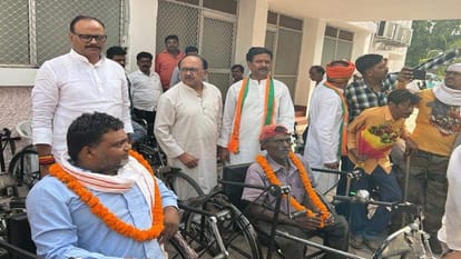 Brijesh Pathak: Describing the old relationship with Prayagraj, the minister in charge gave the mantra of electoral preparation