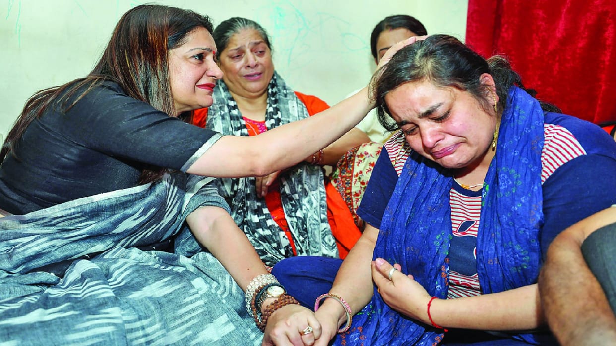 MP Priyanka Chaturvedi met Rahul Bhatt family, said: Selected murder is evidence of failure of intelligence