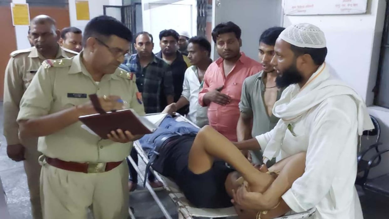 Dozen injured in a conflict between two parties in Saharanpur UP