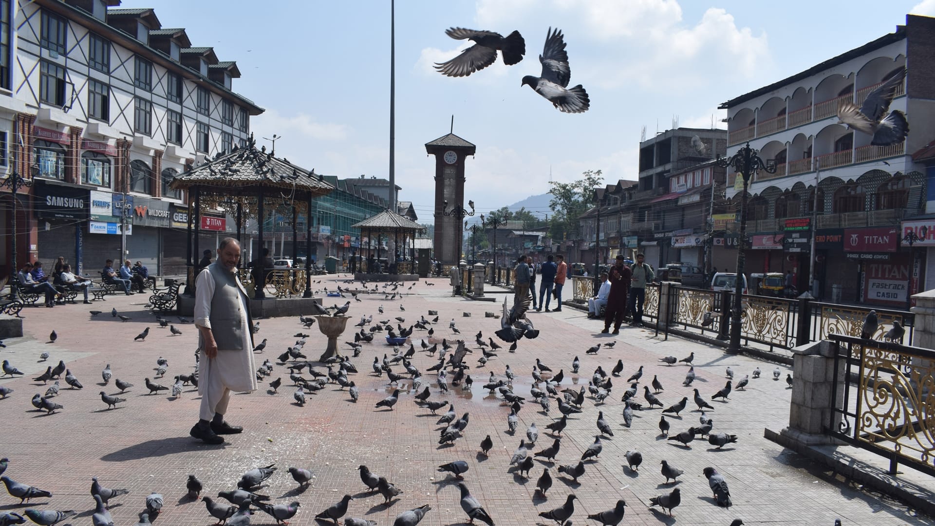 srinagar shutdown over former bjp leader nupur sharma remarks on Prophet Muhammad also internet off