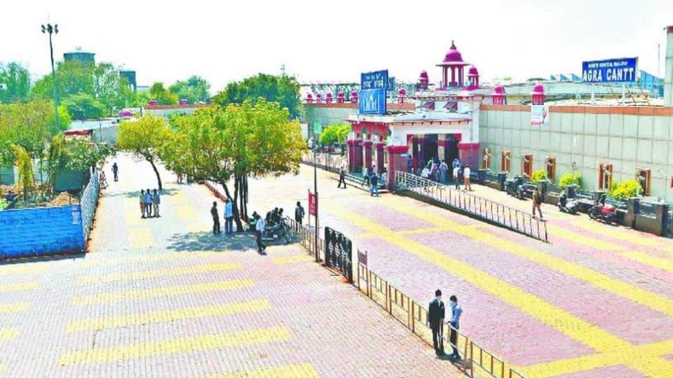 jija sala kidnapping case search continues for fourth uniformed man