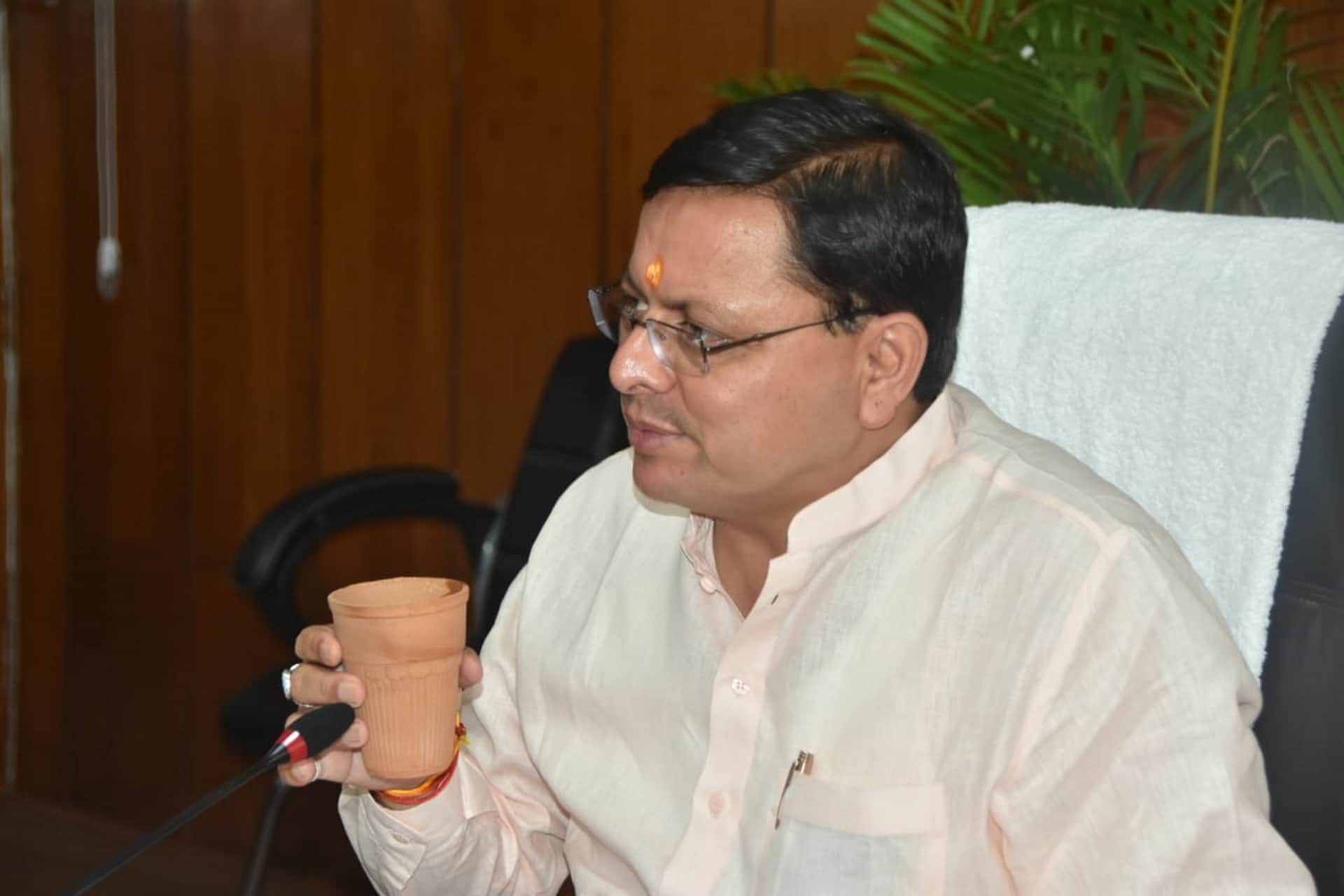 Kulhad Chai, CM Pushkar Singh Dhami initiative, Now tea will be drunk in Kulhad in CM residence and secretariat, See Photos