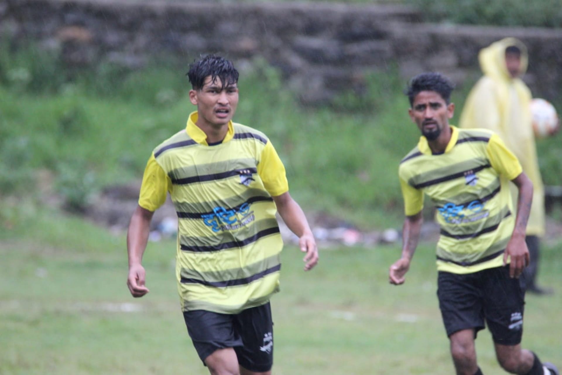 Young football player hemraj johari video viral, Cm Pushkar singh dhami praises, Pithoragarh boy scored with corner kick, See Photos