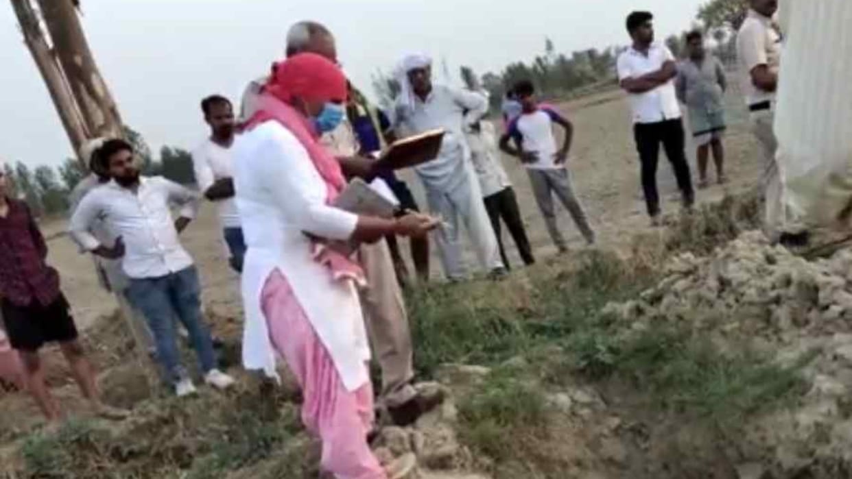 Body of Woman found in pit in Rohtak of  Haryana
