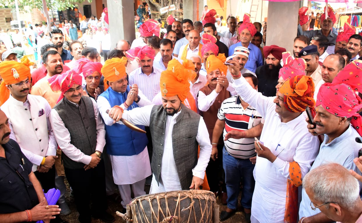 Union Minister Anurag Thakur inaugrated piplu fair