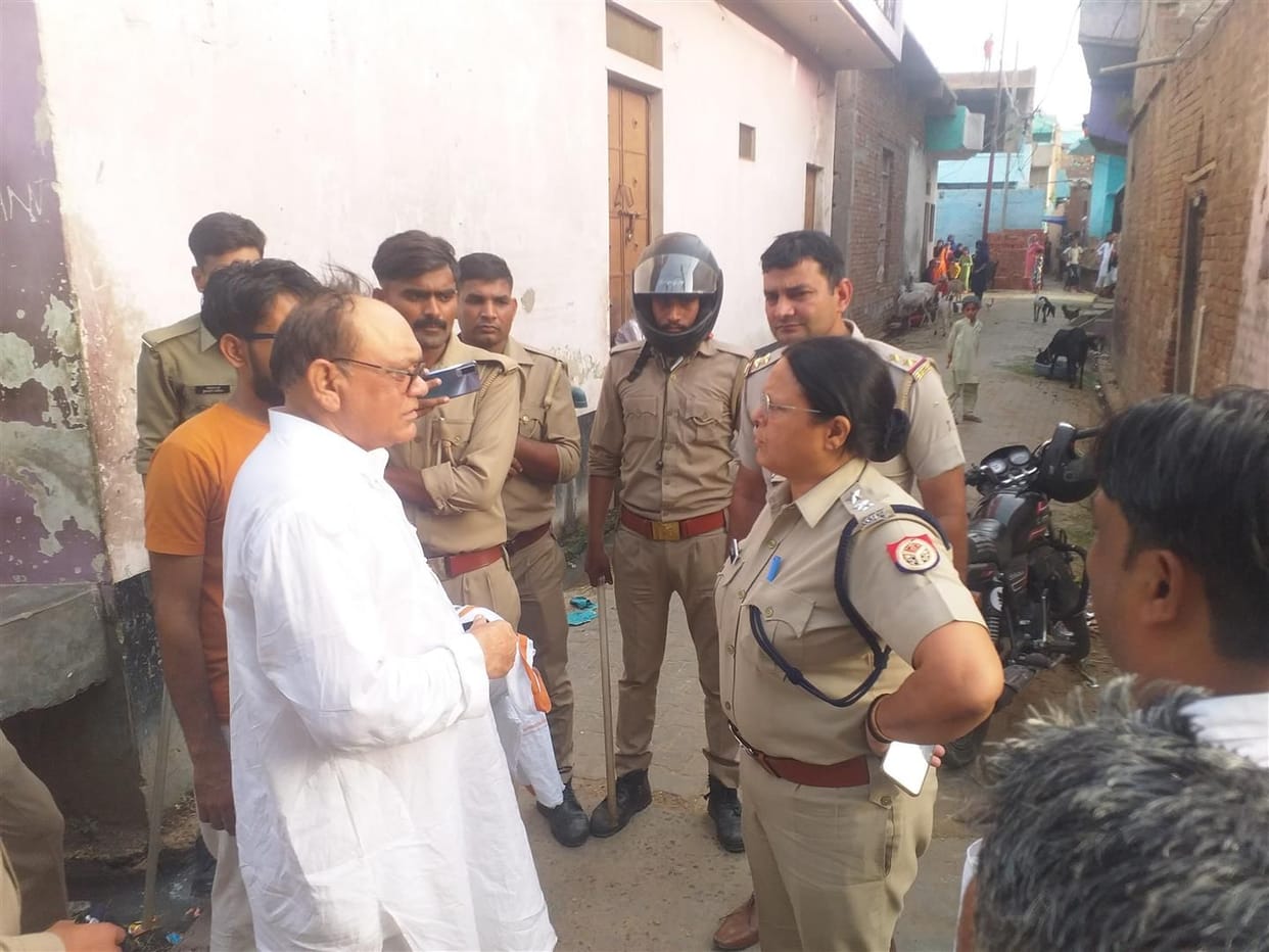 Procession taken out in Kaudiaganj demanding arrest of Nupur Sharma