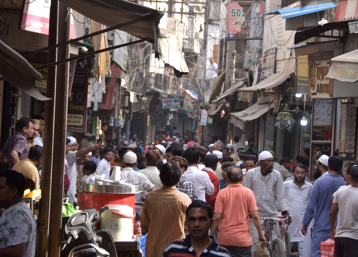 Opposed to police action, market closed