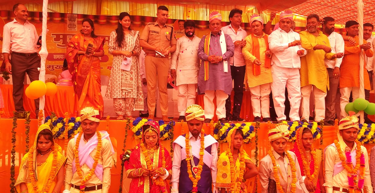 175 couples group marriage