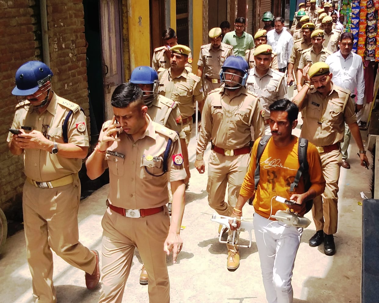 juma namaz, tight security, police alart