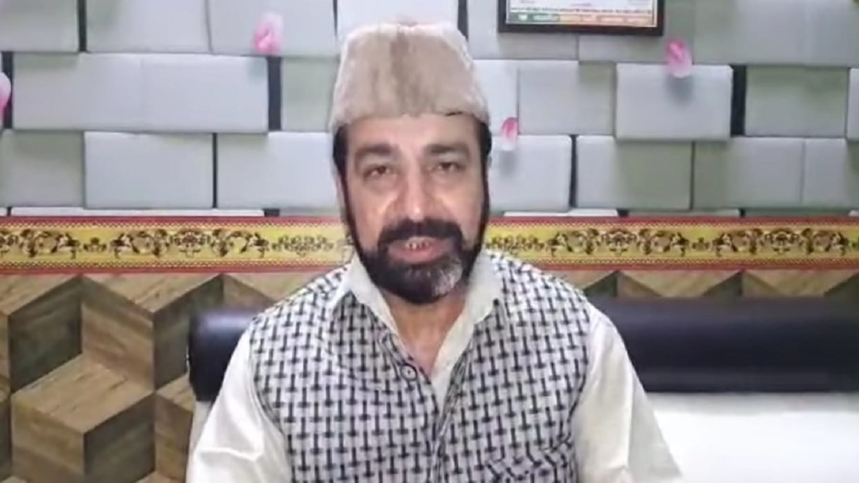 Muslim leader Farhat got death threats from Pakistani number in Rampur