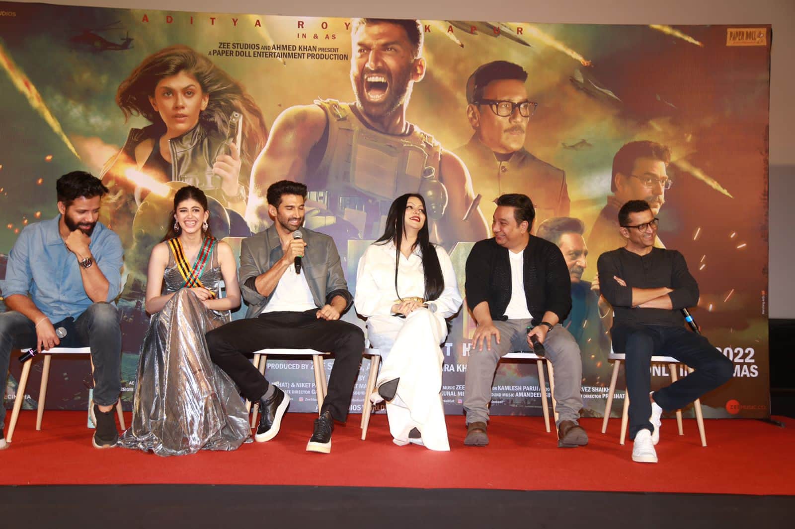 Rashtra Kavach Om Twitter Review: Aditya Roy Kapur Sanjana Sanghi Jackie Shroff starrer film gets mixed reactions