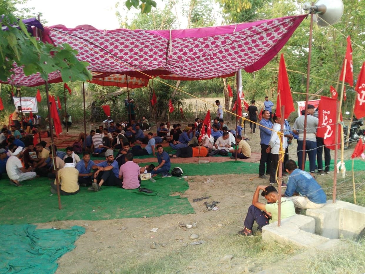 Workers' protest continues outside Luminous Industry