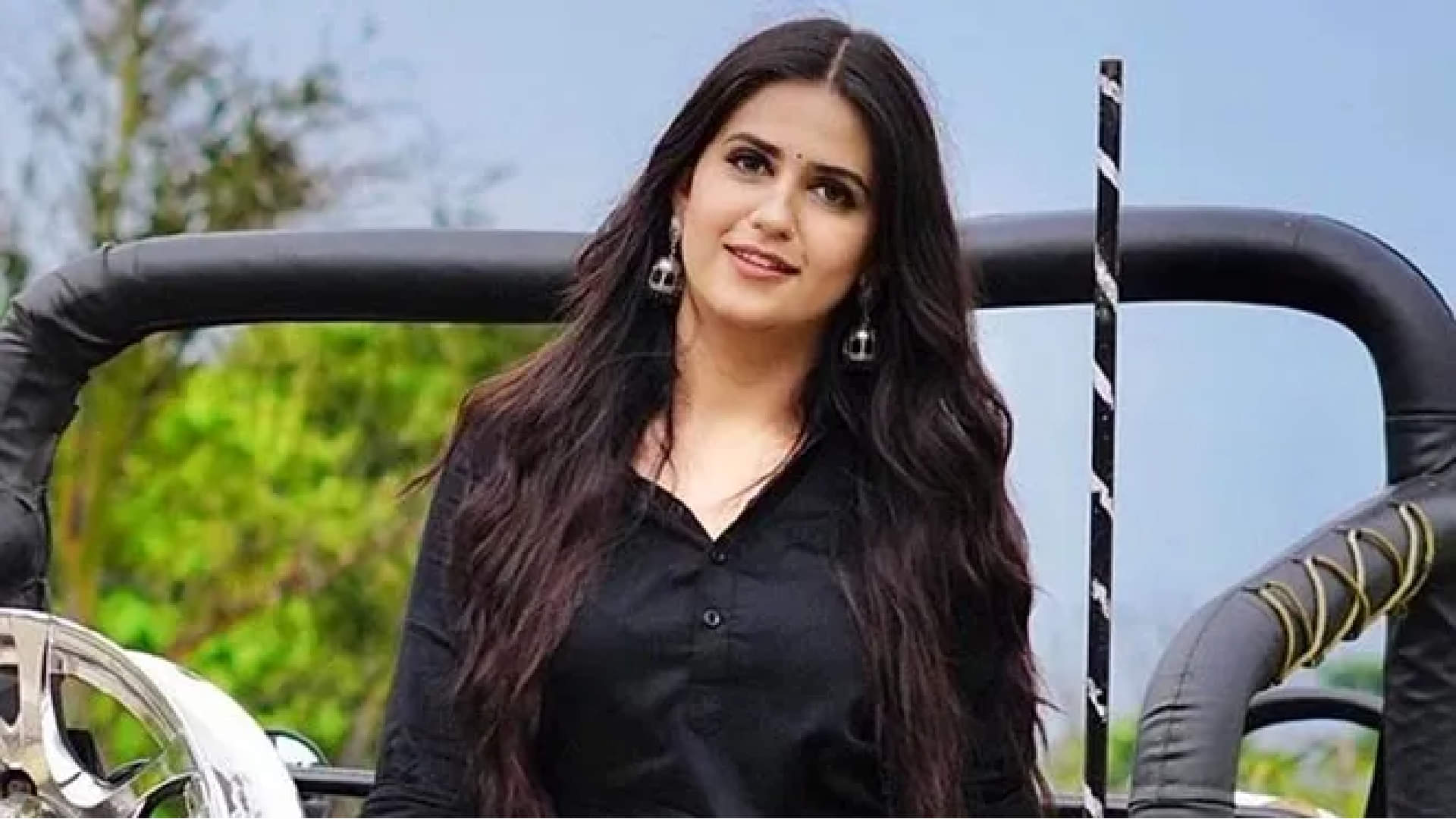 Gori Nagori Aka Shakira of Haryana is beating Sapna Choudhary In Popularity, Anjali Raghav Pranjal Dahiya Pooja Hooda Are Also Famous Haryanvi dancer