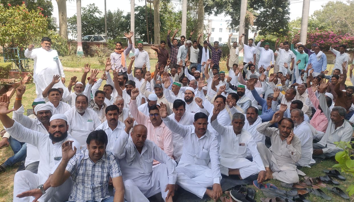Farmers roared against the consolidation department