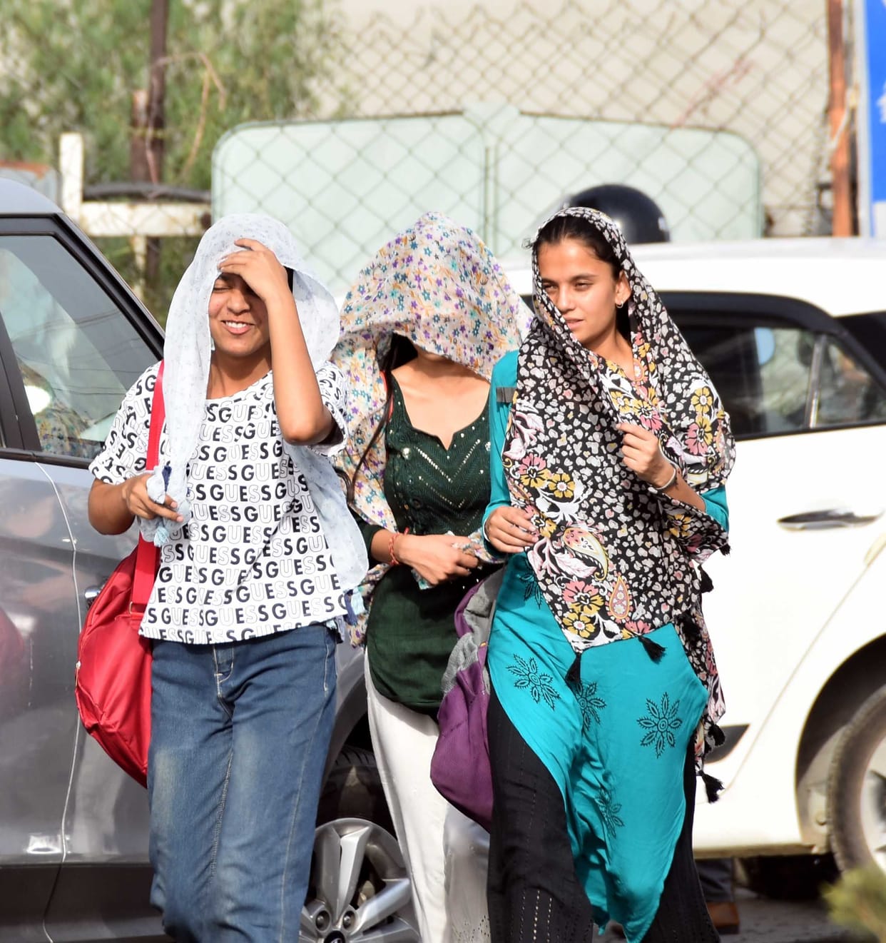 Outbreak of severe heat continues in the district, people upset