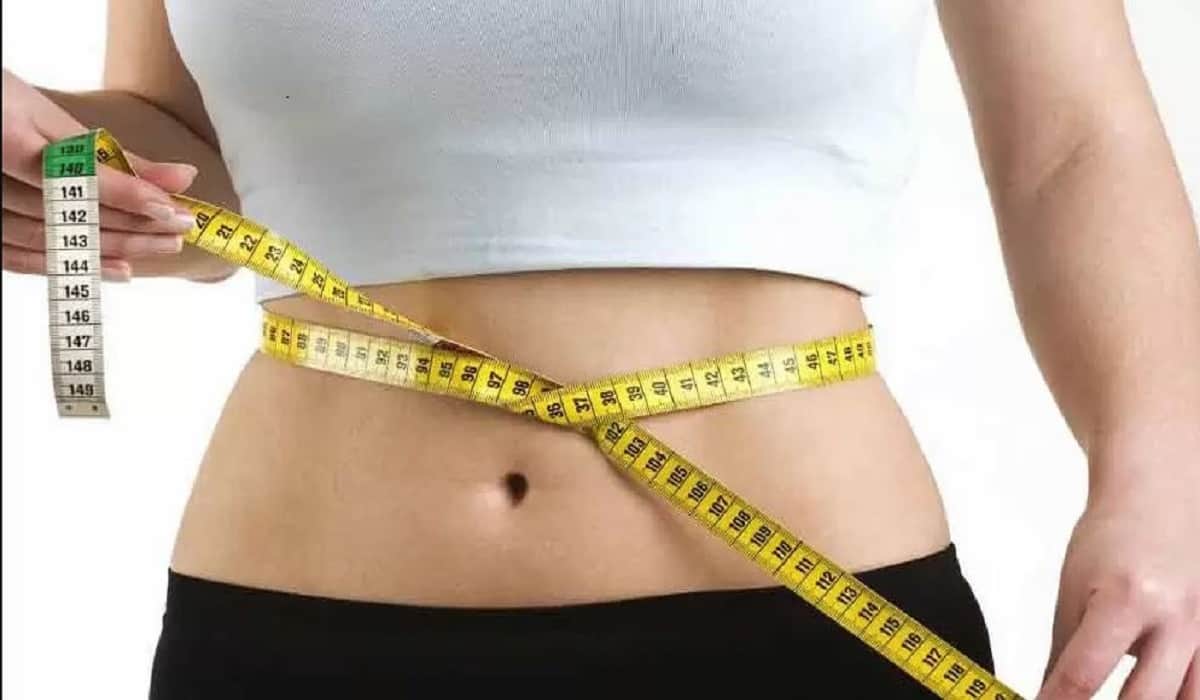 Thin waist is not only measure of beauty but also measure of health womens with wide waist are most at risk of heart attack