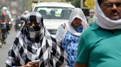 Weather Update: वाराणसी में तीखी धूप और लू से जनजीवन बेहाल, बिजली कटौती से आफत, गंगा के जलस्तर में भी गिरावट Weather Update varanasi Life is disturbed due to scorching sun and heat wave power cut