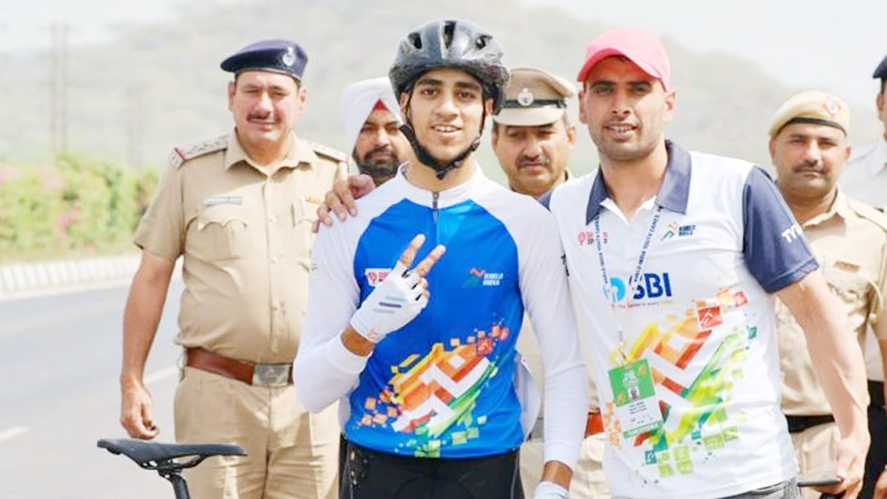 Khelo India Youth Games: Adil wins first gold in cycling by winning 70 km road race