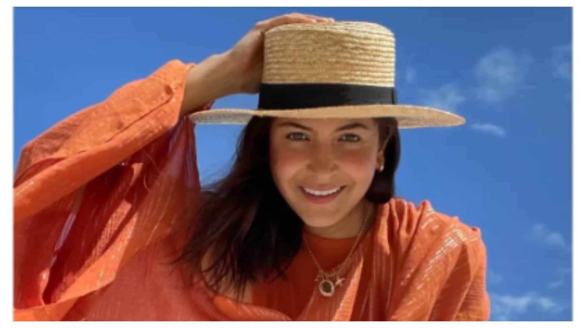 Anushka Sharma Maldives Vacation Bold Pics in Monokini with Virat and Vamika Kohli