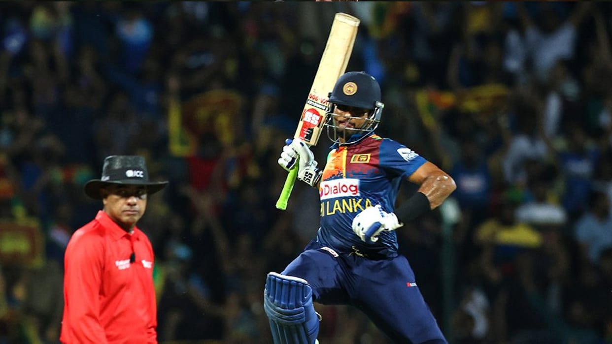 AUS vs SL 3rd T20 match Updates in Hindi Dasun shanaka fifty won match for sri lanka