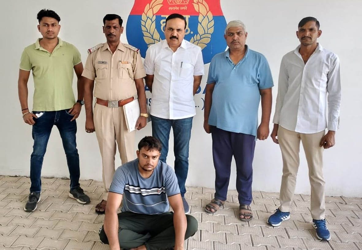 Five thousand prize crook arrested in Sumit murder case