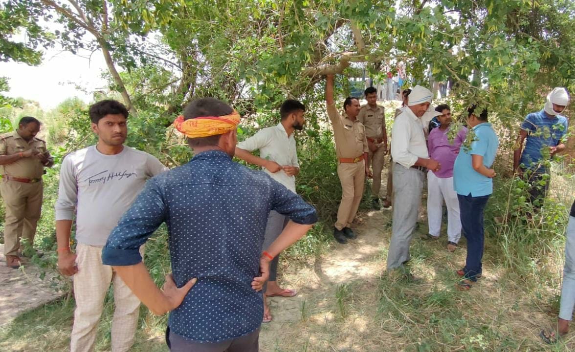 Angry with family, teenager jumped in the canal